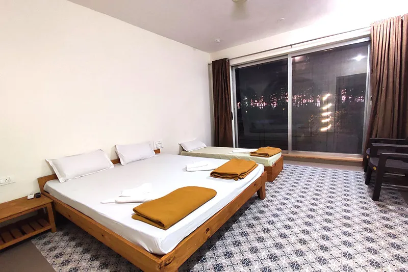 Nishad Residency Inn